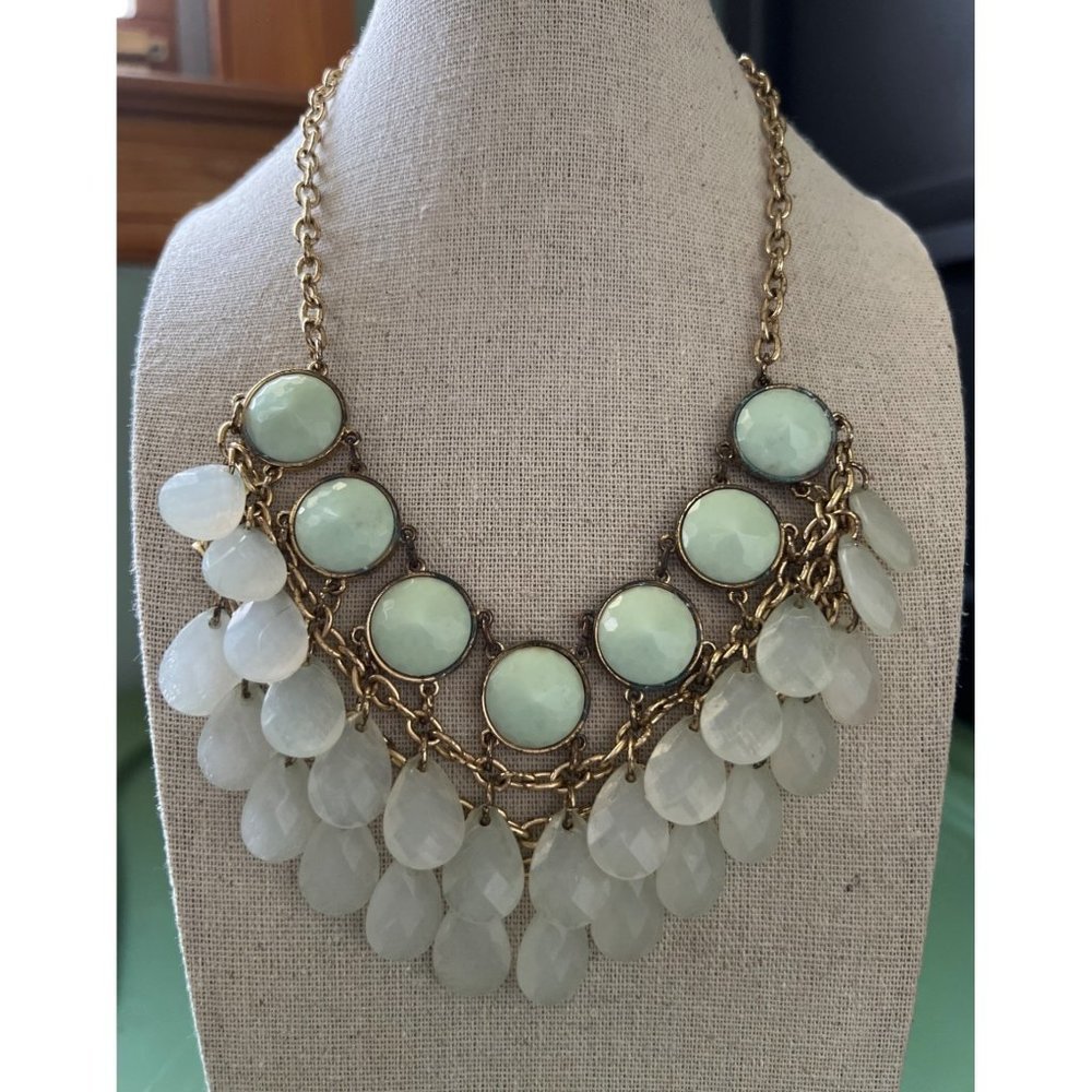 Mint Green Statement Necklace -- 18"